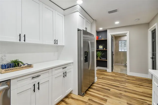 $2,895 | 2408 50th Street South, Gulfport, FL 33707