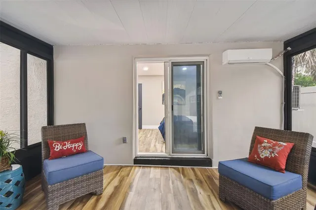 $2,895 | 2408 50th Street South, Gulfport, FL 33707