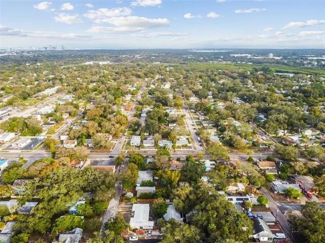 $2,895 | 2408 50th Street South, Gulfport, FL 33707