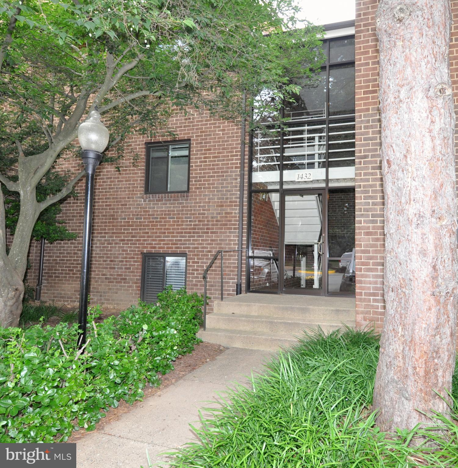 1432 Northgate Square, Unit 11A Reston, VA 20190 - Photo 1 of 11