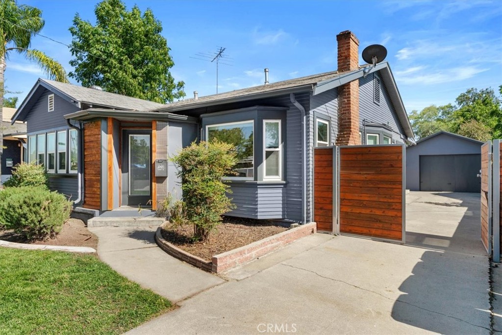 4190 Cover Street Riverside, CA 92506 - Photo 8 of 57