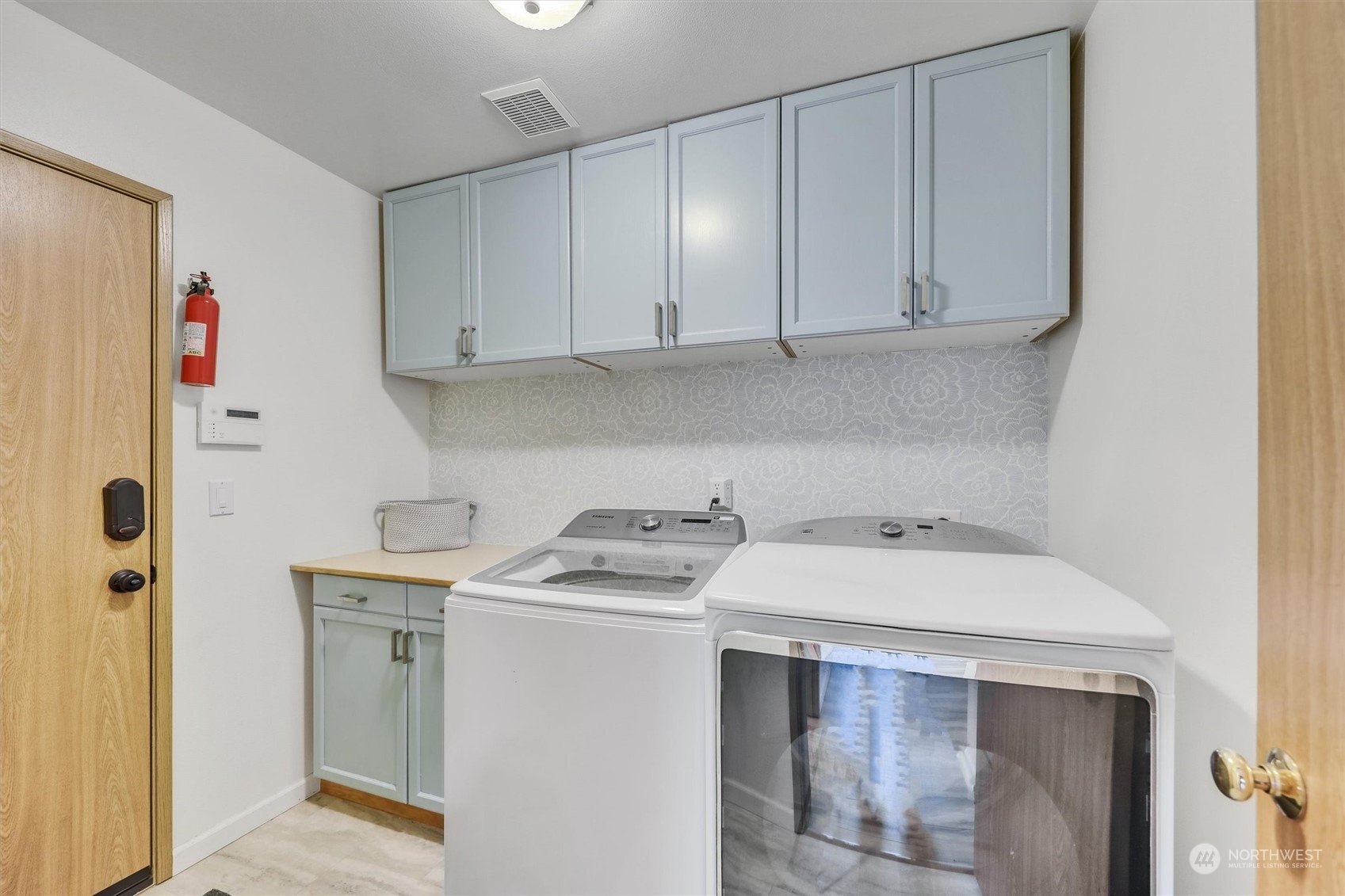 17427 92nd Avenue Northeast Bothell, WA 98011 - Photo 18 of 35 a utility room with dryer and washer