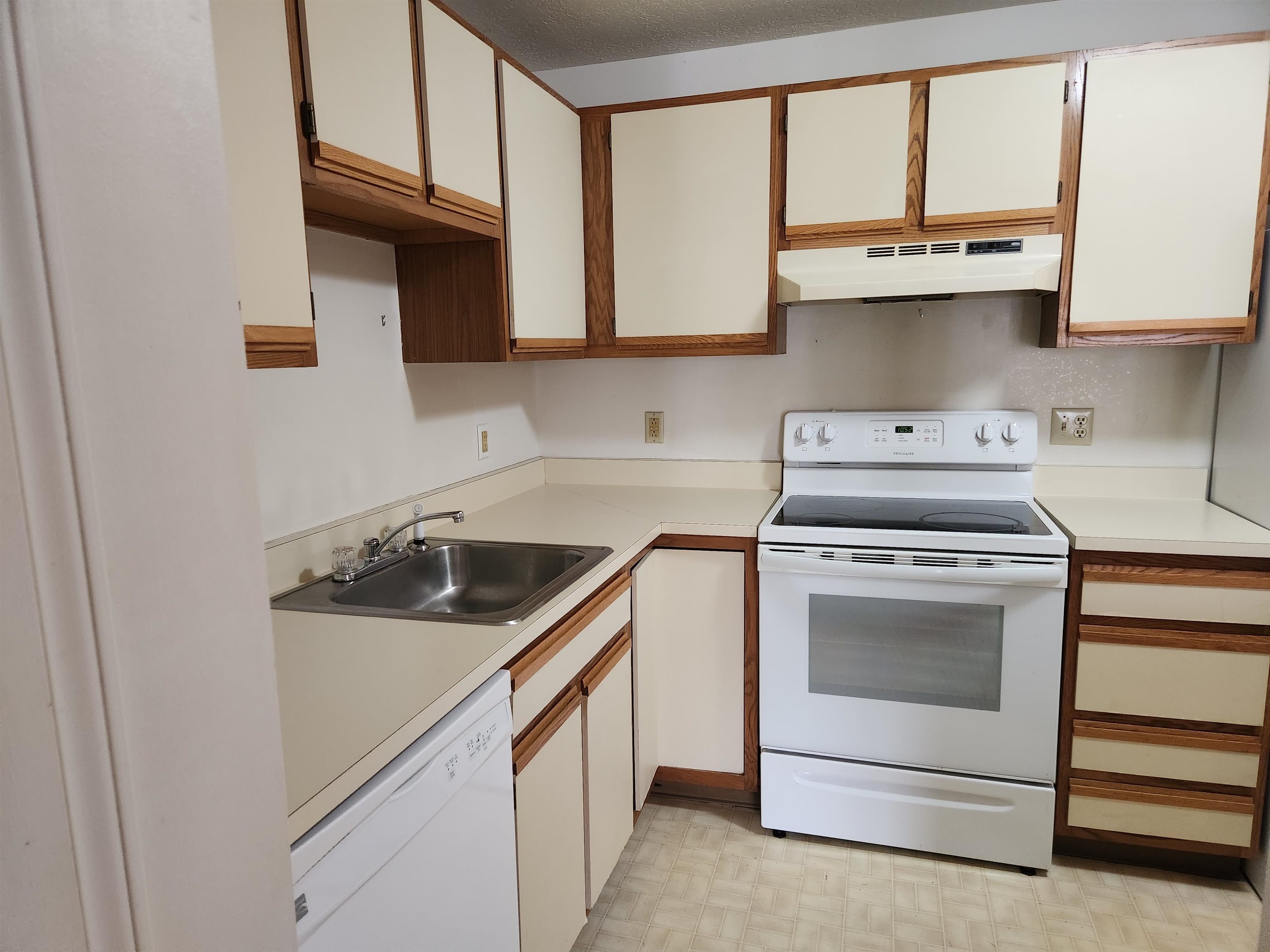 19 Saco Street, Unit 71 Conway, NH 03813 - Photo 3 of 10