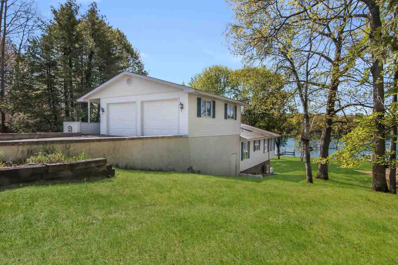 8855 Clam Lake Road Bellaire, MI 49615 - Photo 4 of 52 1887589-3.JPG