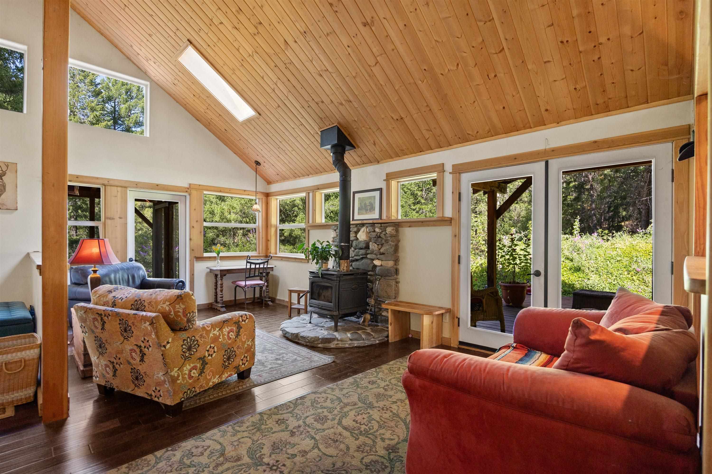 1468 12 Mile Bar Road Belden, CA 95915 - Photo 17 of 44