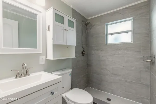 $1,800 | 5028 Palmetto Street, Port Orange, FL 32127