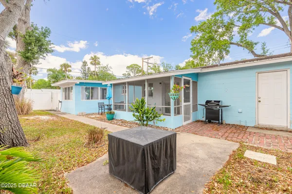 $1,800 | 5028 Palmetto Street, Port Orange, FL 32127