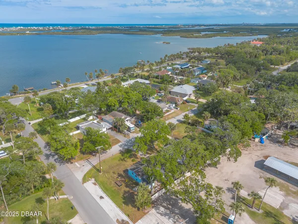 $1,800 | 5028 Palmetto Street, Port Orange, FL 32127
