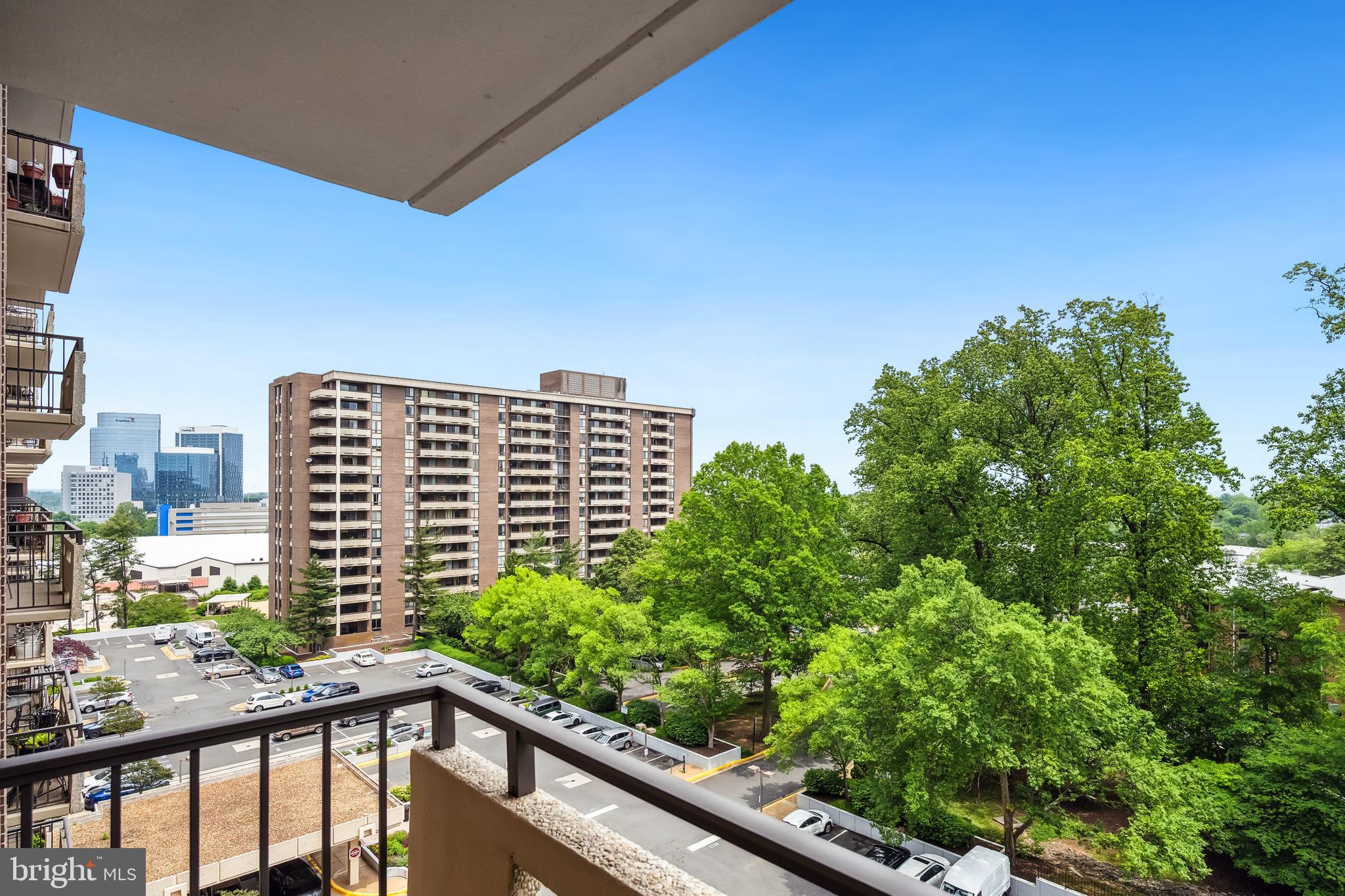 1808 Old Meadow Road, Unit 906 McLean, VA 22102 - Photo 10 of 29