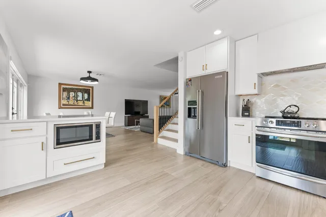 $1,895,000 | 802 Andrews Avenue, Delray Beach, FL 33483