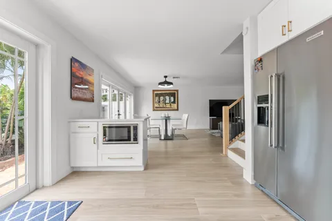 $1,895,000 | 802 Andrews Avenue, Delray Beach, FL 33483