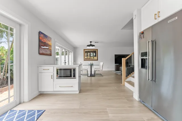 $1,895,000 | 802 Andrews Avenue, Delray Beach, FL 33483