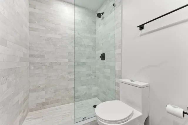 $1,895,000 | 802 Andrews Avenue, Delray Beach, FL 33483