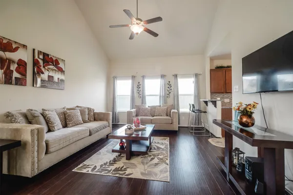 $2,350 | 8730 Sunny Gallop Drive, Tomball, TX 77375