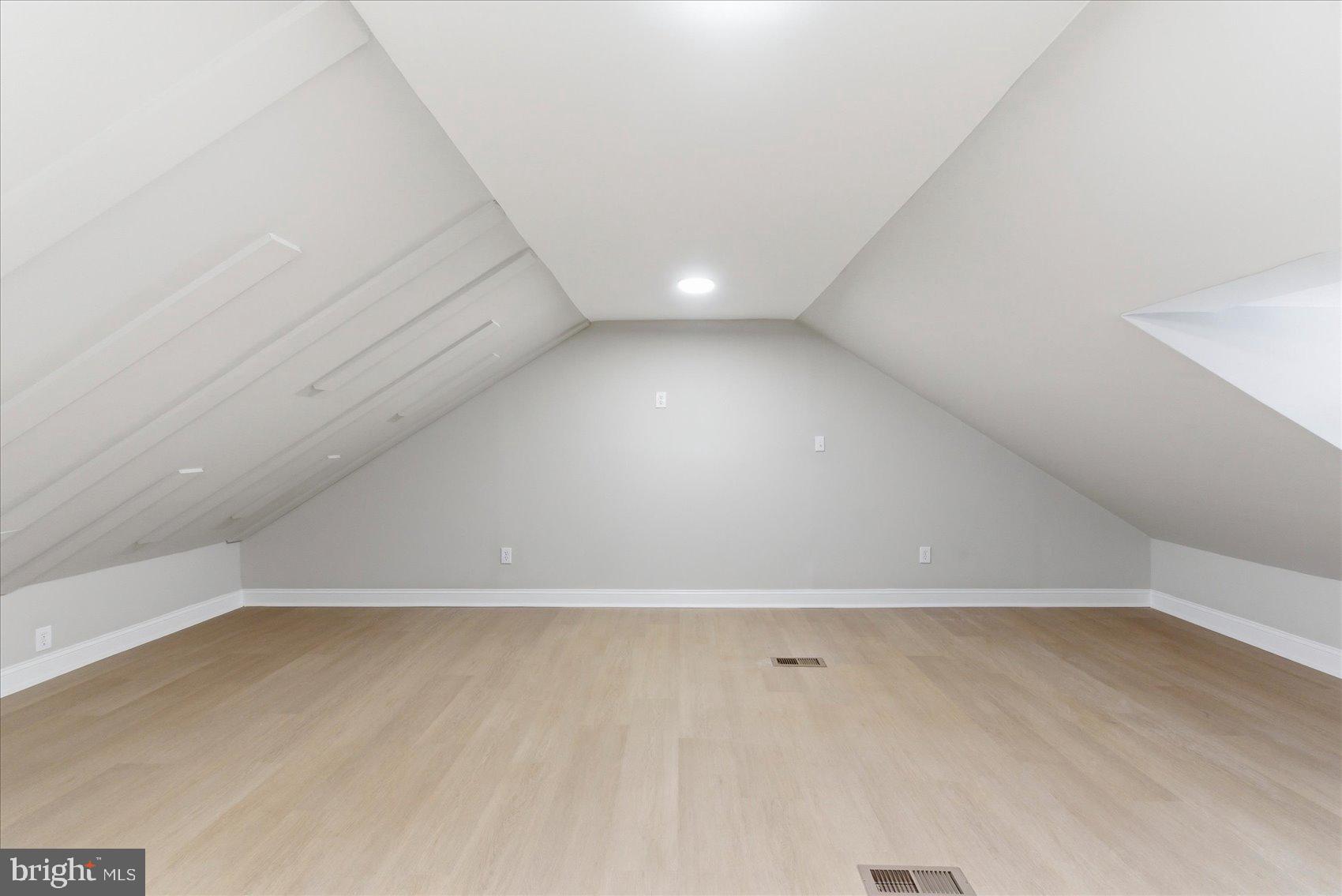 1702 Burnwood Road Baltimore, MD 21239 - Photo 30 of 41