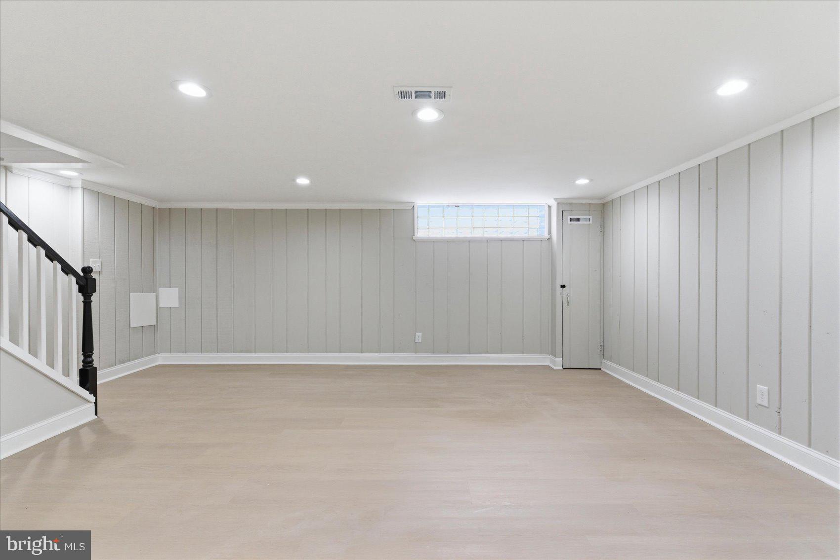 1702 Burnwood Road Baltimore, MD 21239 - Photo 33 of 41