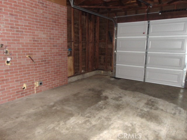 1212 South Jackson Street Red Bluff, CA 96080 - Photo 11 of 18 a view of an empty room