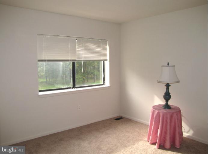 5687 Vantage Point Road Columbia, MD 21044 - Photo 27 of 29 Bedroom