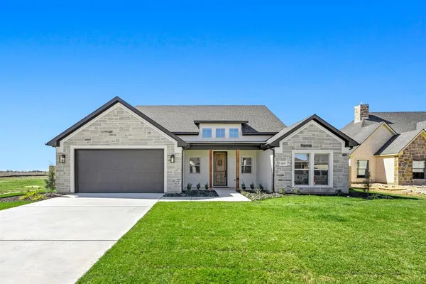 $460,500 | 1829 Sudbury Drive, Cleburne, TX 76033