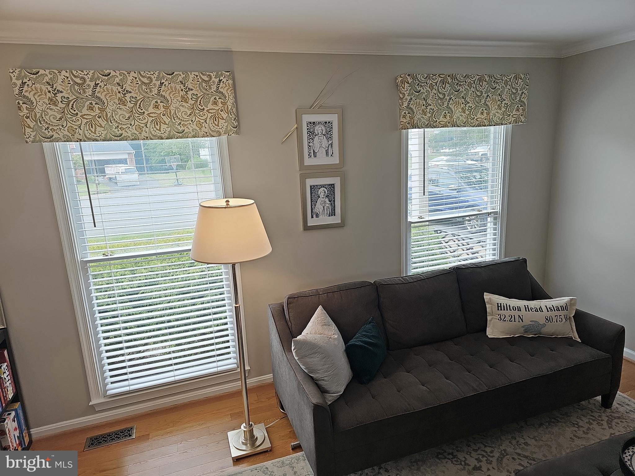 13903 Wild Raspberry Court Gainesville, VA 20155 - Photo 30 of 64 Front Room. Lots of windows.