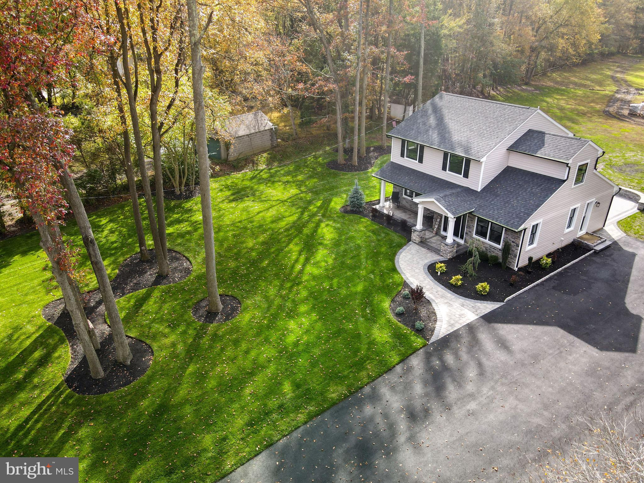 323 Ark Road Mount Laurel, NJ 08054 - Photo 2 of 40