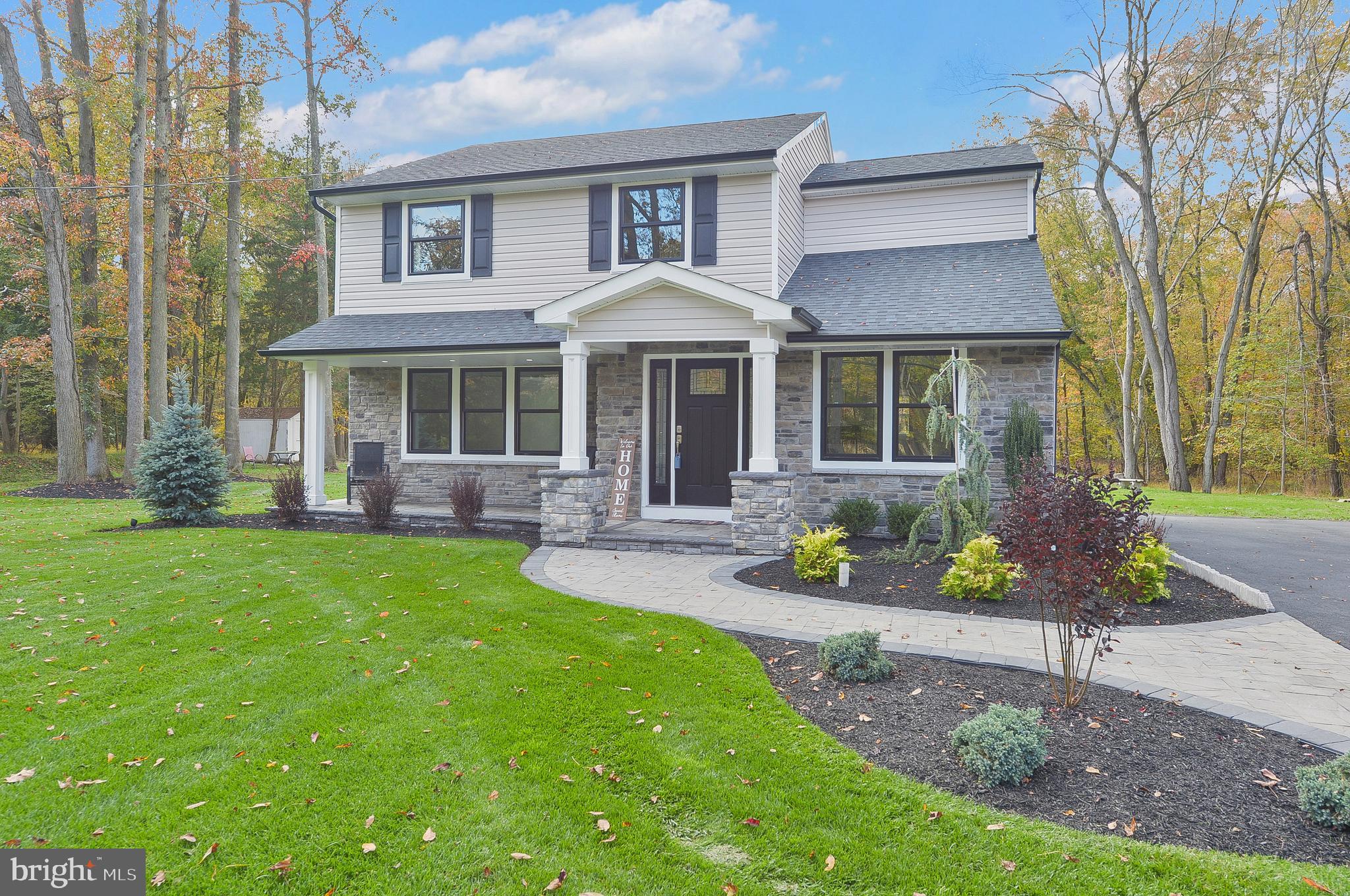 323 Ark Road Mount Laurel, NJ 08054 - Photo 3 of 40