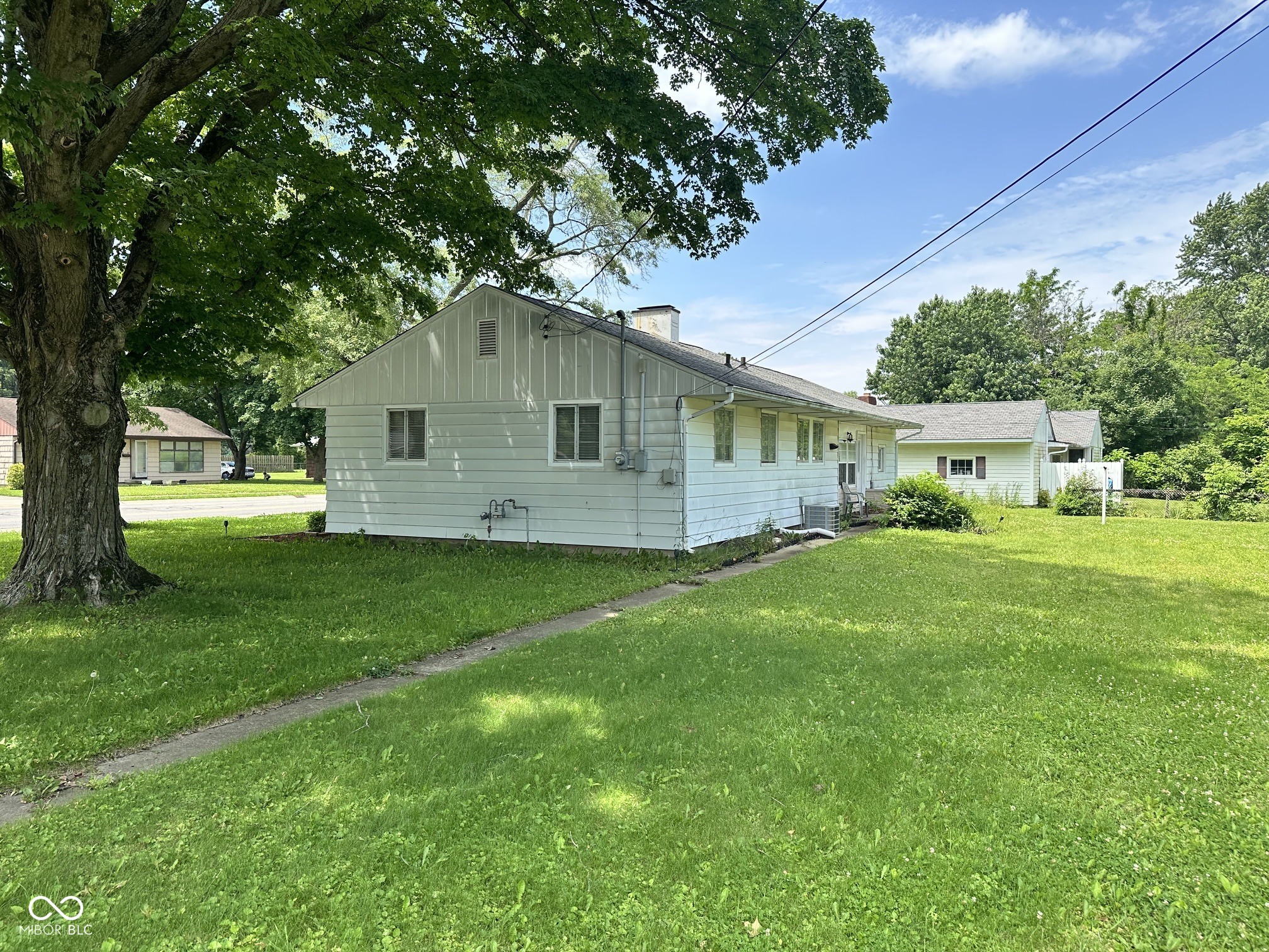 2 West Tilden Road Brownsburg, IN 46112 - Photo 3 of 21