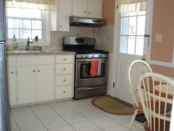 35 Indian Hill Road Arlington, MA 02478 - Photo 6 of 12 Gallery Image 6
