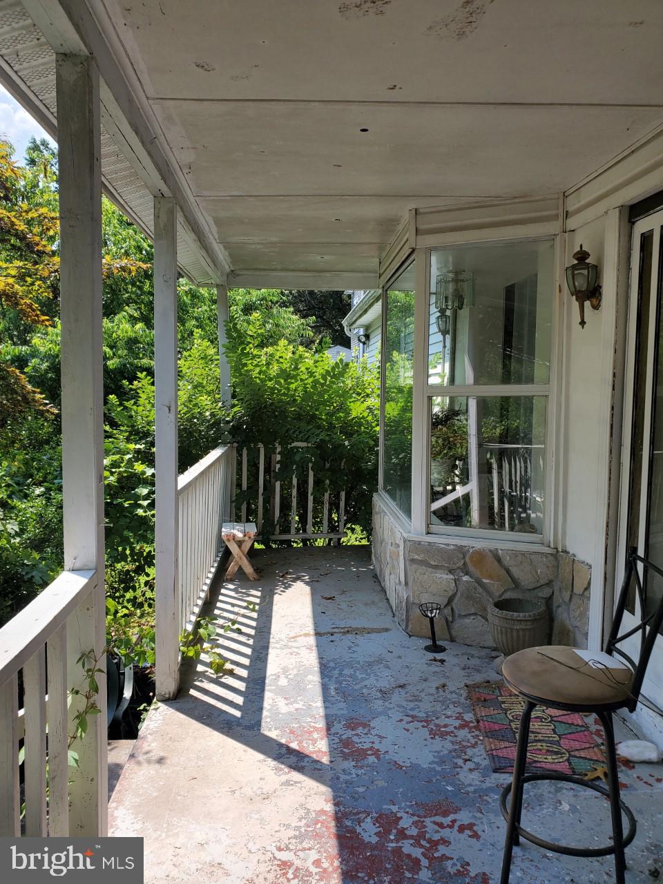 1520 Foster Road Silver Spring, MD 20905 - Photo 5 of 46 Front Porch