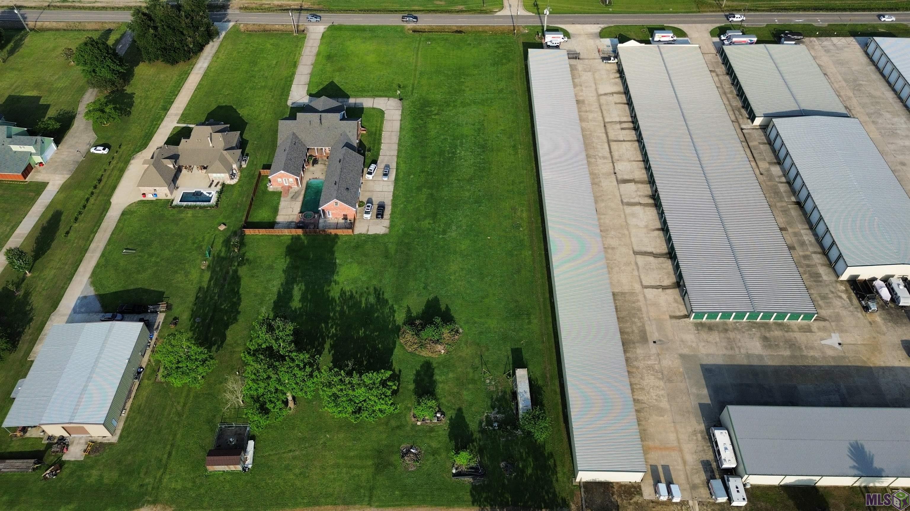 5071 Highway 44 Darrow, LA 70725 - Photo 2 of 4