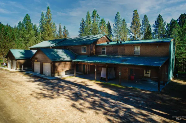 $349,000 | 35 Sunrise Drive, Garden Valley, ID 83622