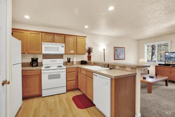 $349,000 | 35 Sunrise Drive, Garden Valley, ID 83622