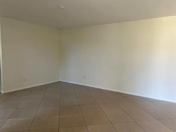 $3,200 | 1640 Maple Drive, Unit 30, Chula Vista, CA 91911