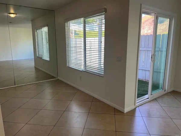 $3,200 | 1640 Maple Drive, Unit 30, Chula Vista, CA 91911