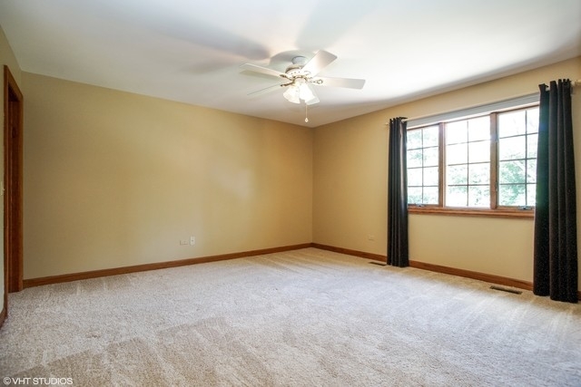 712 Milton Road Inverness, IL 60067 - Photo 17 of 33