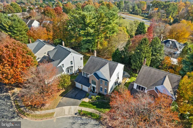 $1,249,000 | 1327 Murray Downs Way, Reston, VA 20194