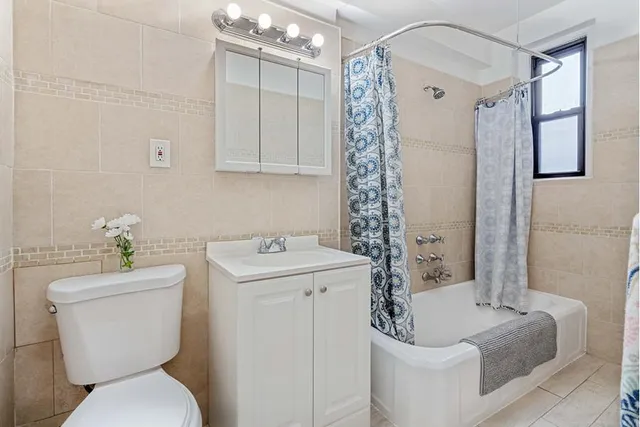 $425,000 | 657 East 26th Street, Unit 4K | Flatbush