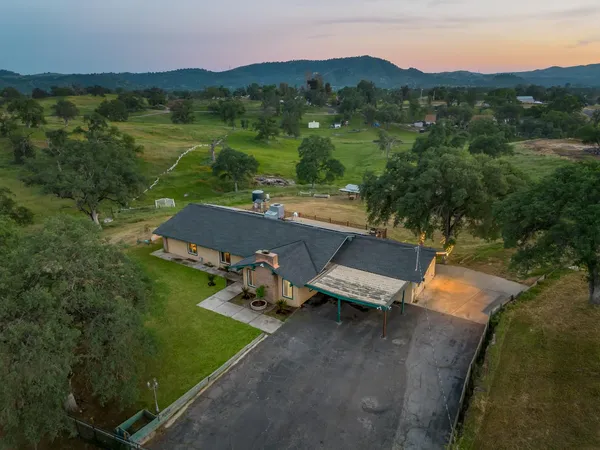 $625,000 | 22452 Goldrush Lane, Clovis, CA 93619