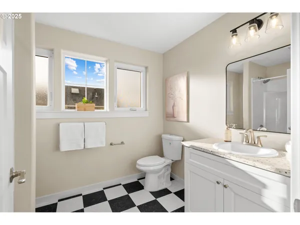 $339,950 | 303 Art Kegler Boulevard, Boardman, OR 97818