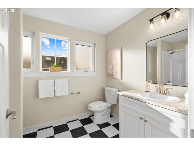 $339,950 | 303 Art Kegler Boulevard, Boardman, OR 97818