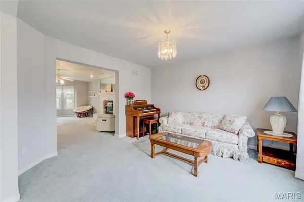 $580,000 | 603 Royal Pine Court, Lake St. Louis, MO 63367
