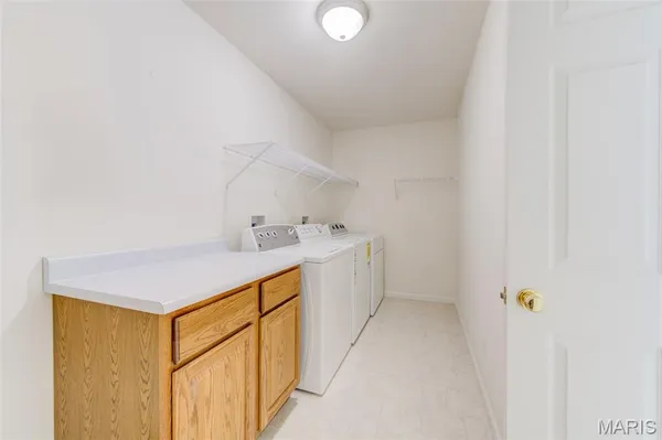 $580,000 | 603 Royal Pine Court, Lake St. Louis, MO 63367