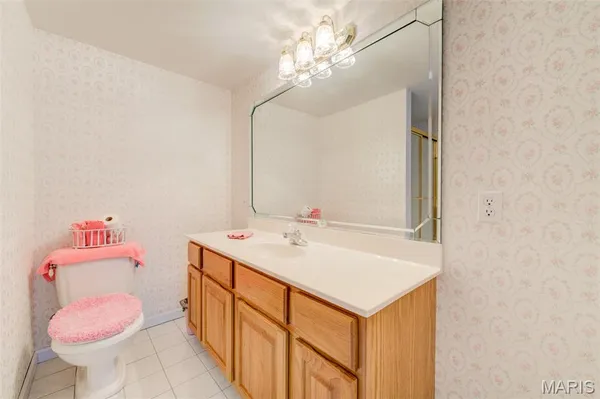 $580,000 | 603 Royal Pine Court, Lake St. Louis, MO 63367