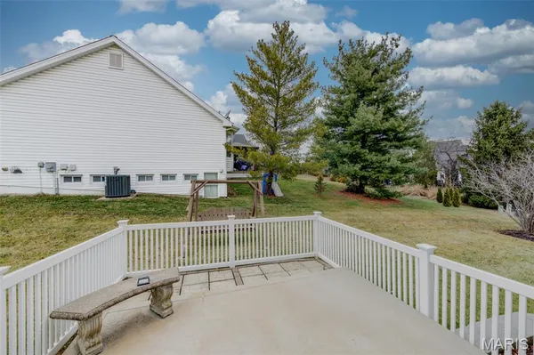 $580,000 | 603 Royal Pine Court, Lake St. Louis, MO 63367