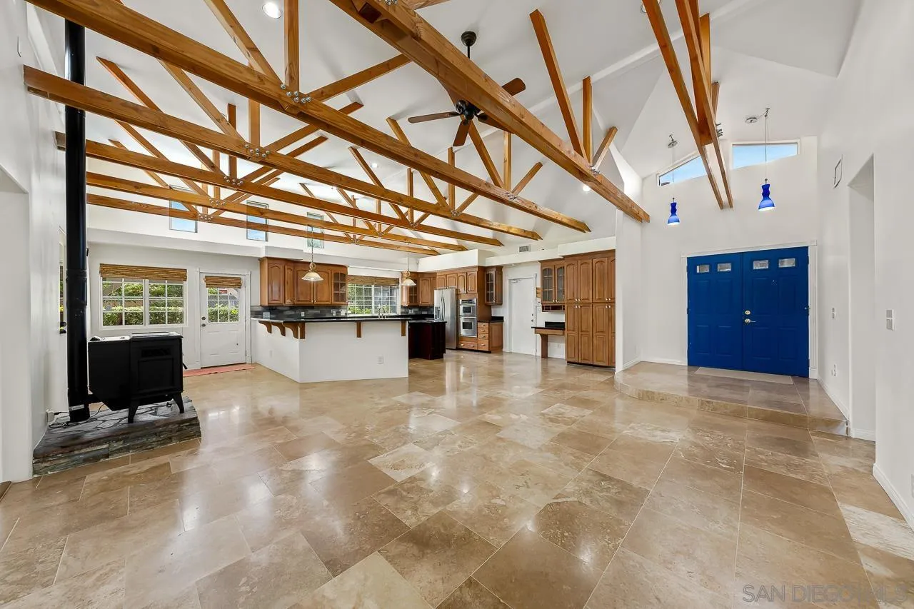 13610 Putney Road Poway, CA 92064 - Photo 4 of 62