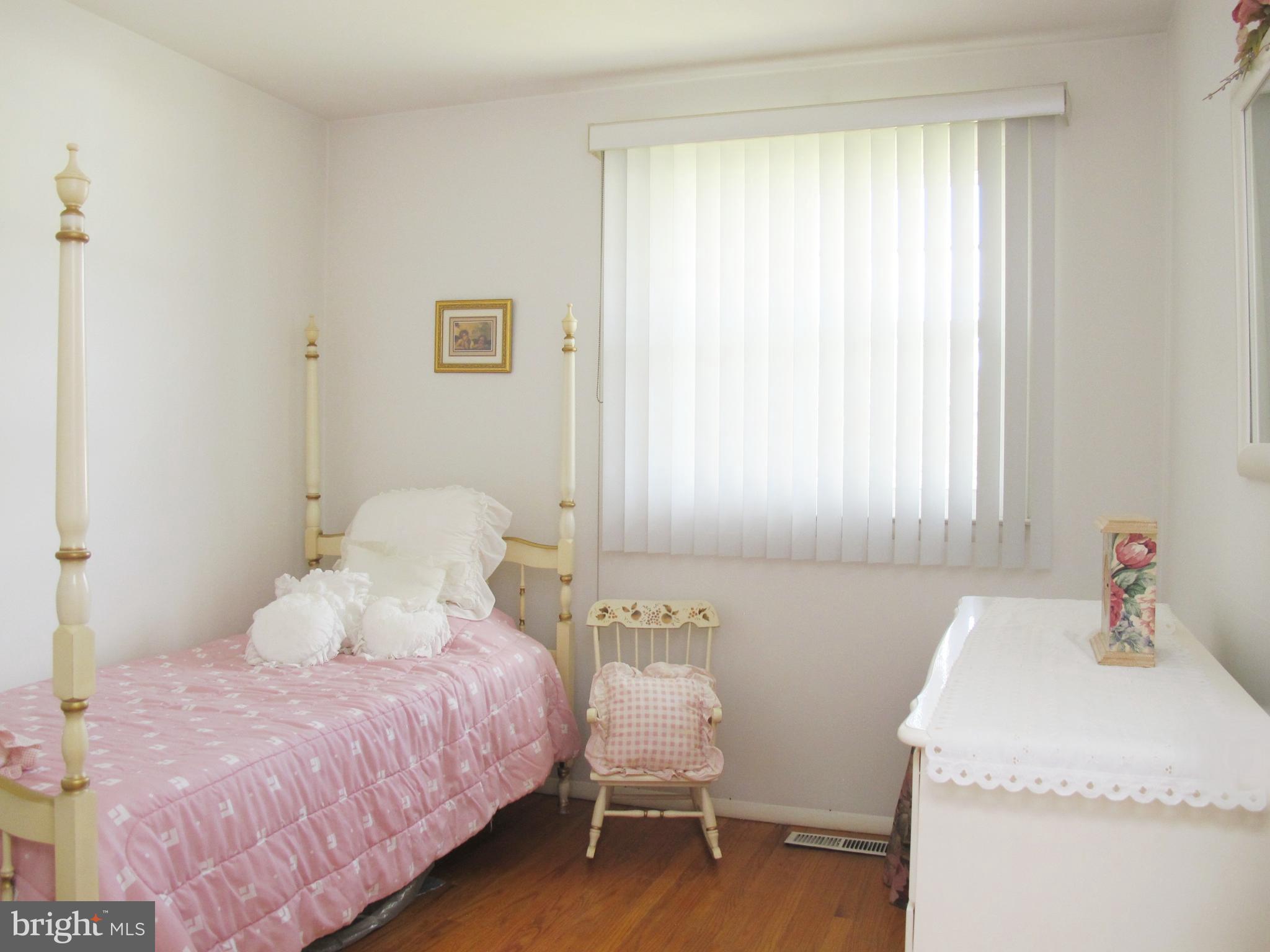 2500 Church Road Cinnaminson, NJ 08077 - Photo 16 of 28 Bedroom #3