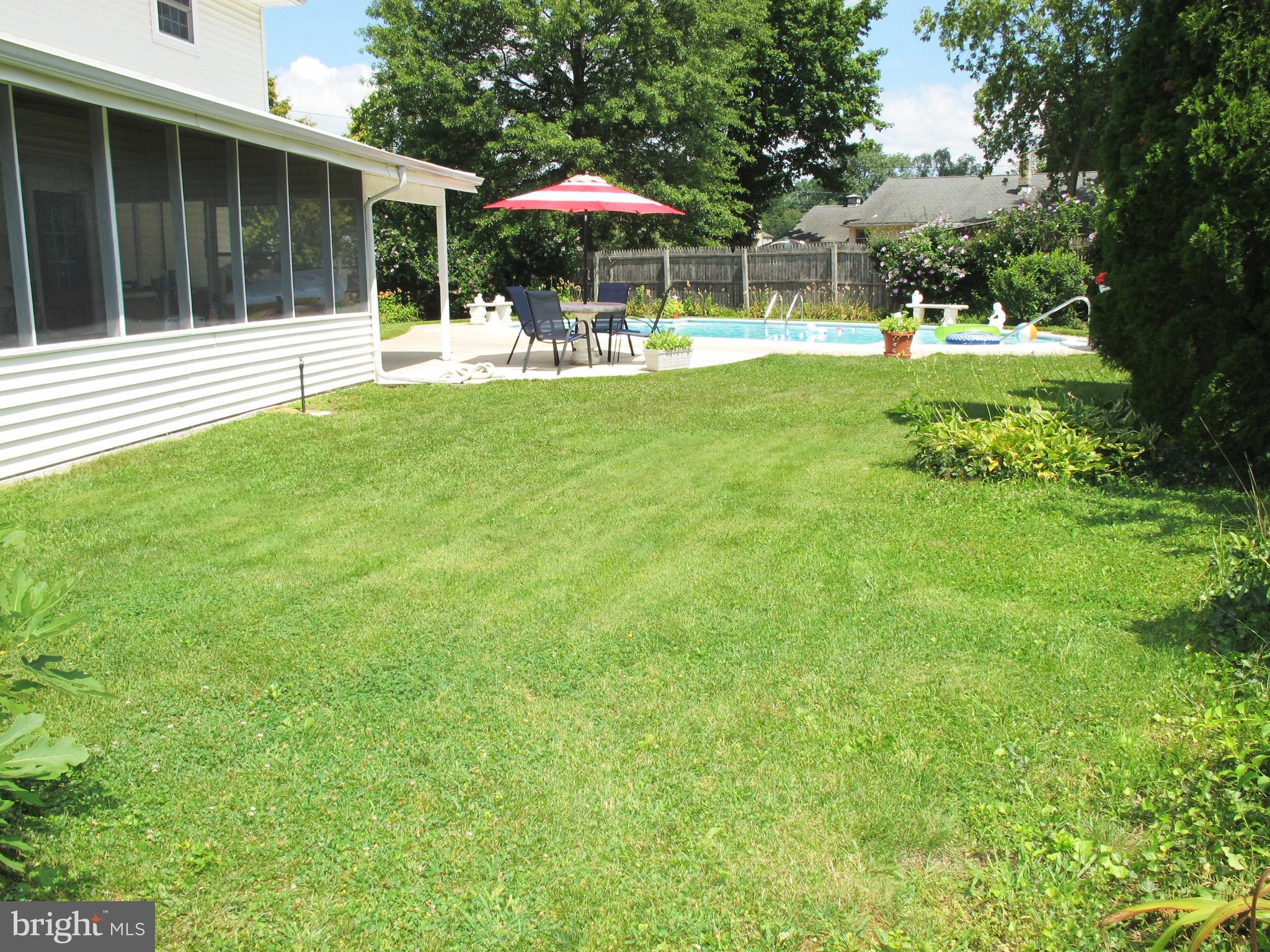 2500 Church Road Cinnaminson, NJ 08077 - Photo 24 of 28 Plenty of Yard too