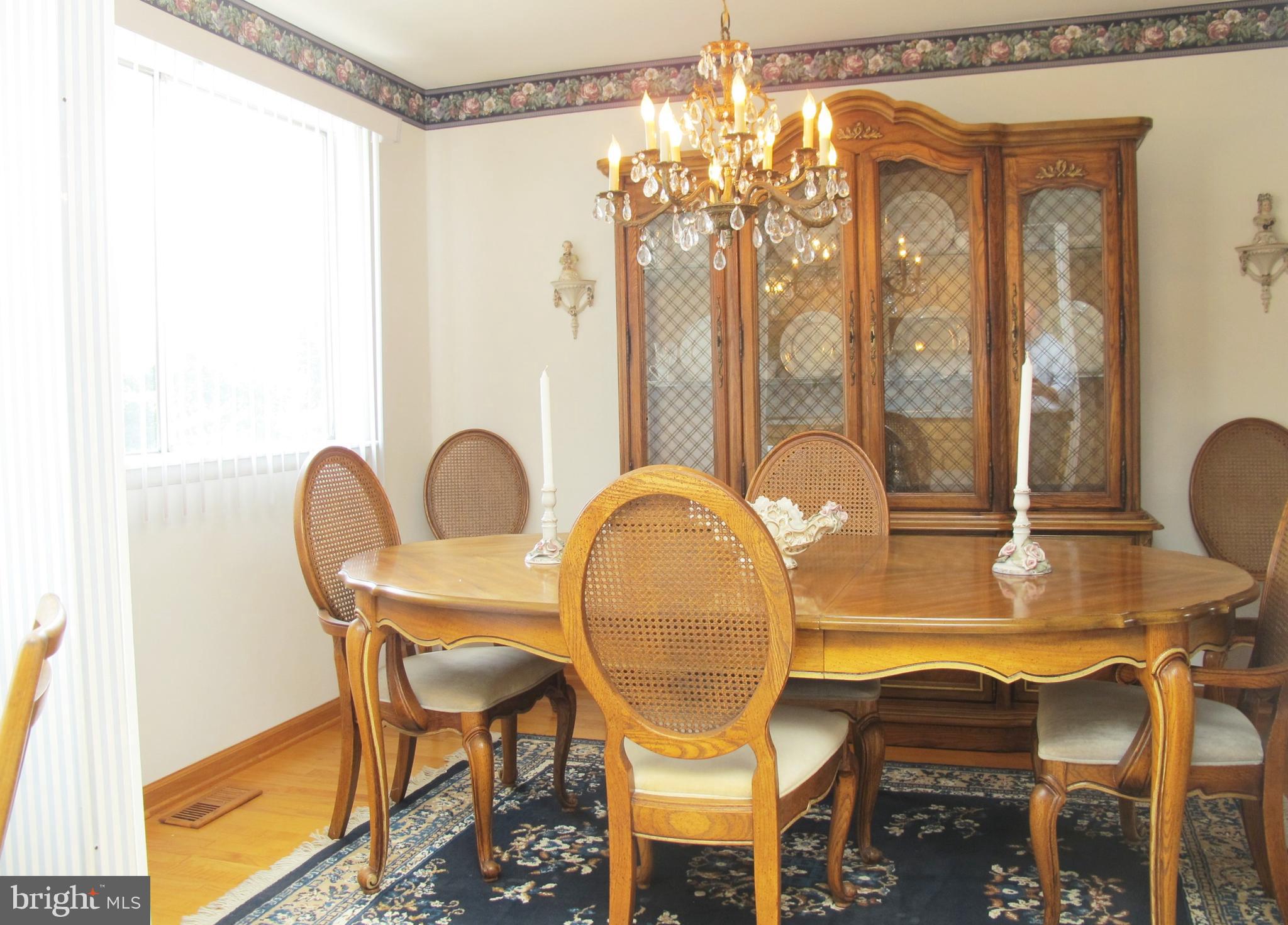 2500 Church Road Cinnaminson, NJ 08077 - Photo 9 of 28 Dining Room