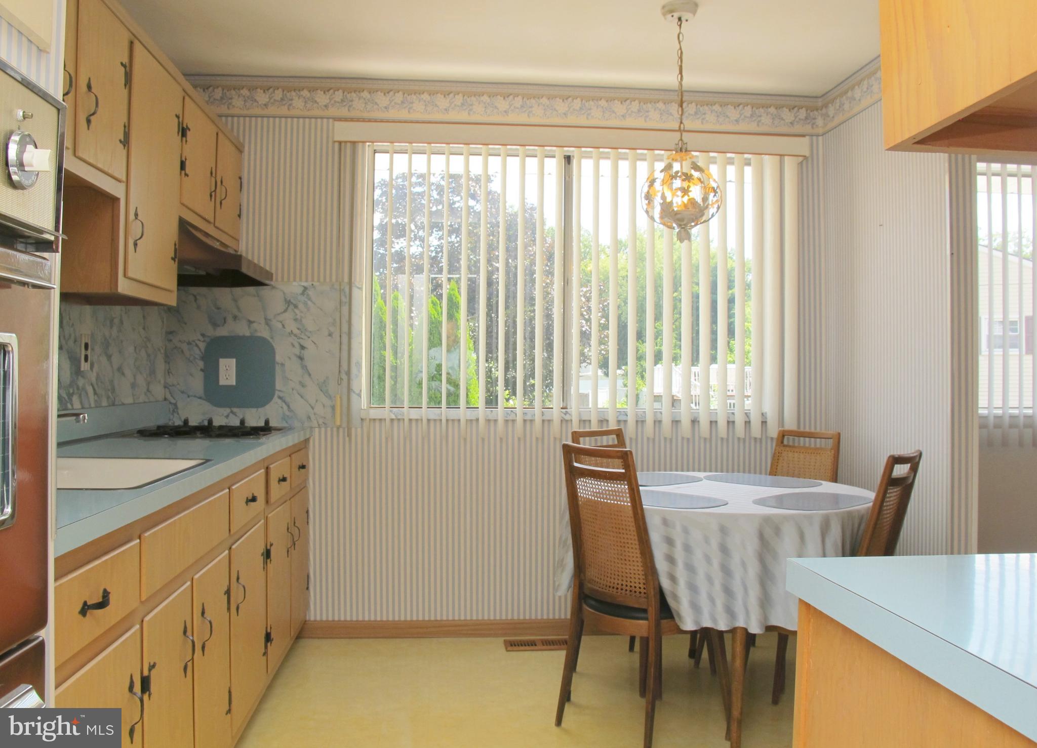 2500 Church Road Cinnaminson, NJ 08077 - Photo 10 of 28 Eat-in Kitchen