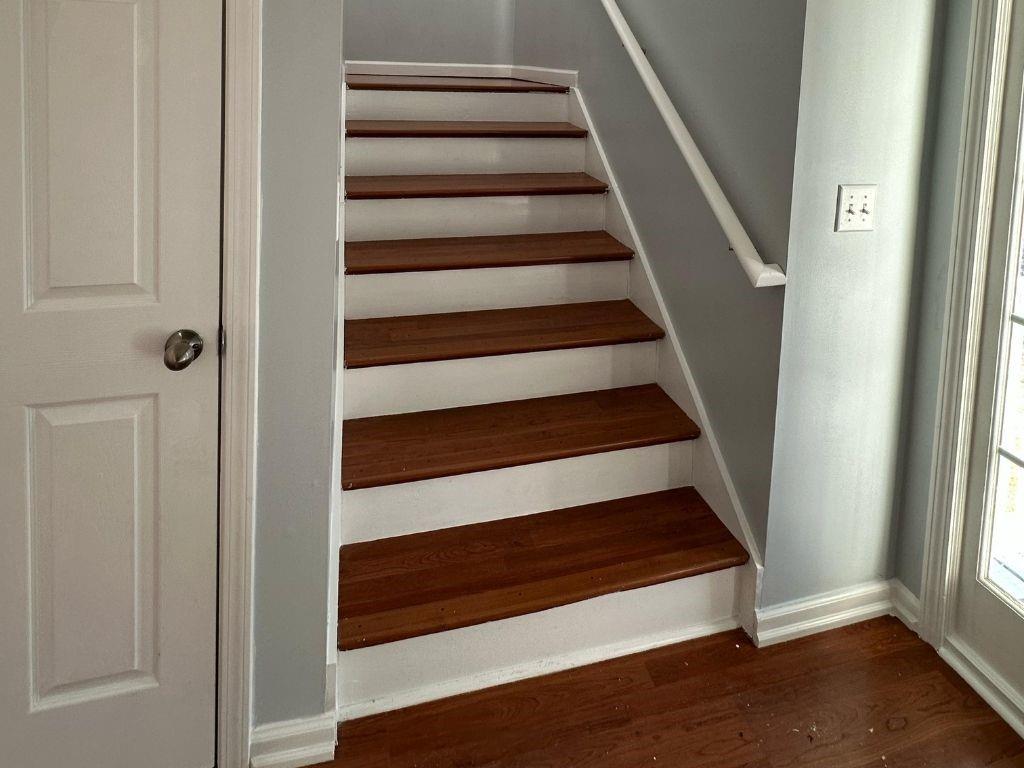 1261 Lakeview Road Grayson, GA 30017 - Photo 17 of 35 a view of entryway